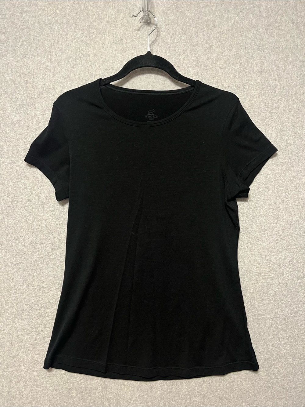 Woolx Addie Merino Wool Women’s tee Shirt Black Medium